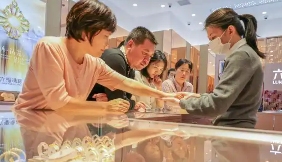 海南离岛免税购物火爆 假期消费额达7.12亿元 - 风彩百游资讯网