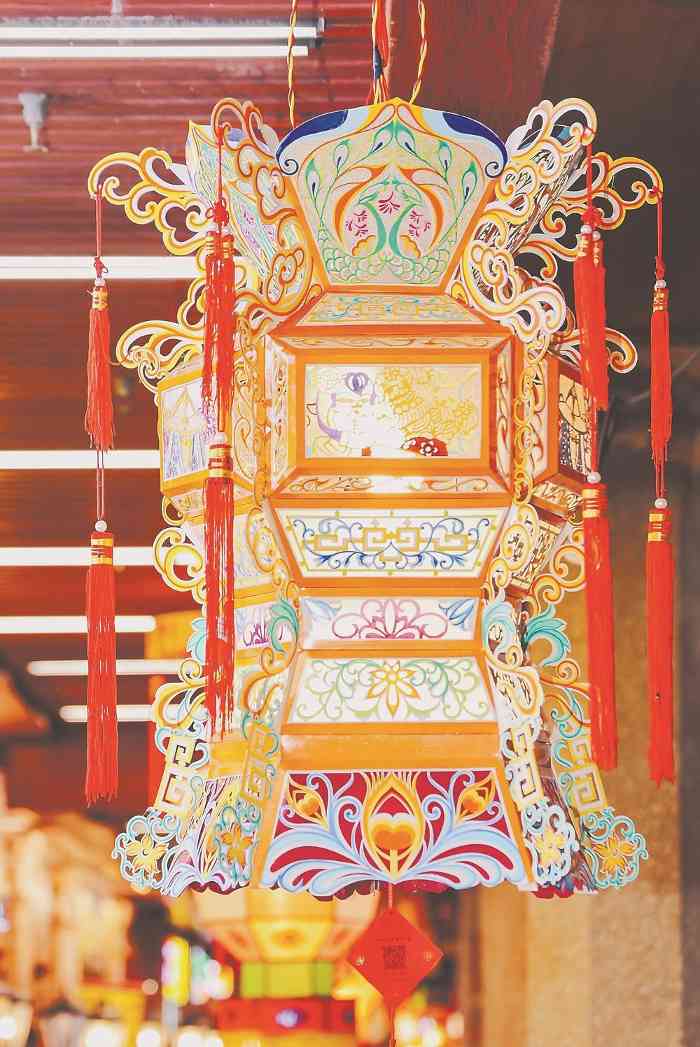 泉州灯彩传承：阿母与太公的记忆之光 - 风彩百游资讯网