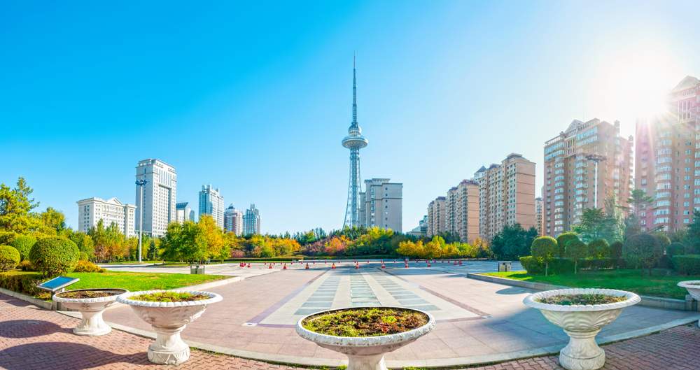 黑龙江首届冰超赛事点燃冰雪激情 - 风彩百游资讯网