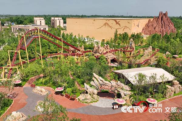 恐龙主题乐园全攻略｜重返原始时代奇幻之旅(图2)
