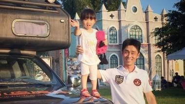 卖房带女儿环游世界的父女十年教育探索全攻略 - 风彩百游资讯网