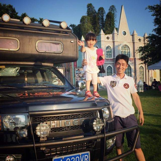 卖房带女儿环游世界的父女十年教育探索全攻略(图2)