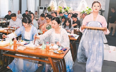 夜游古村偶遇国风市集｜沉浸式体验全攻略(图1)